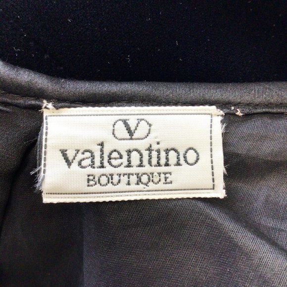 VALENTINO BOUTIQUE VINTAGE BLACK / PINK SATIN BOW DETAIL LONG SLEEVED V-NECK VEL - Picture 3 of 4